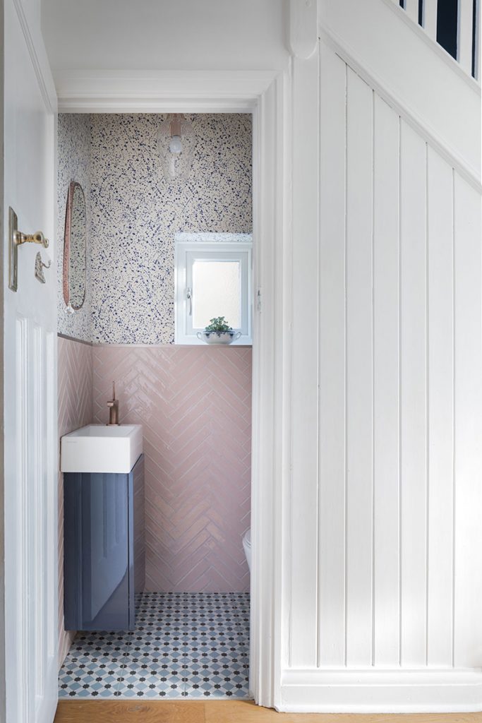 design the cloakroom