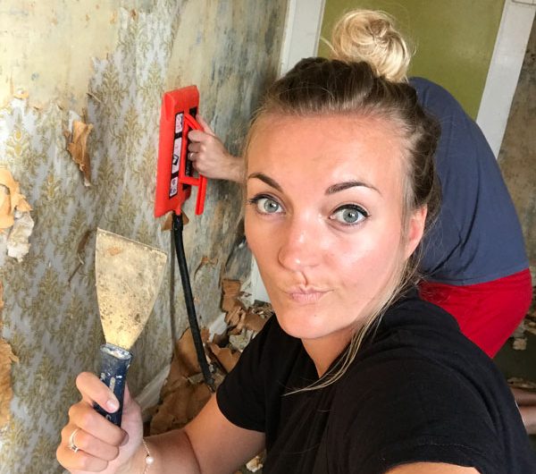 Georgina and Marcus renovating away