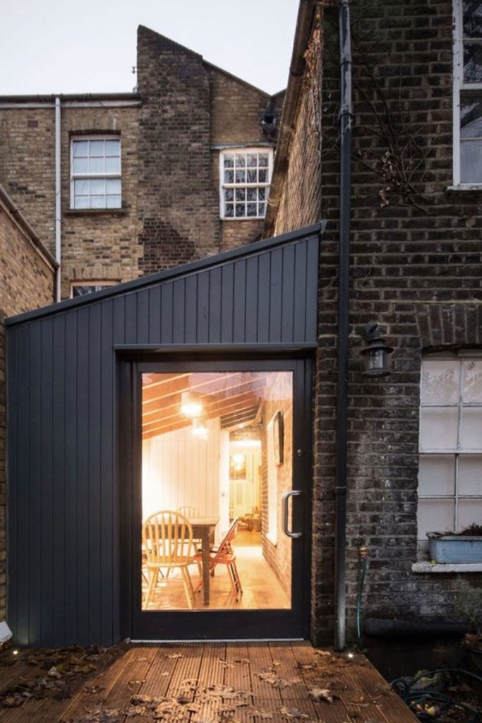 side extension