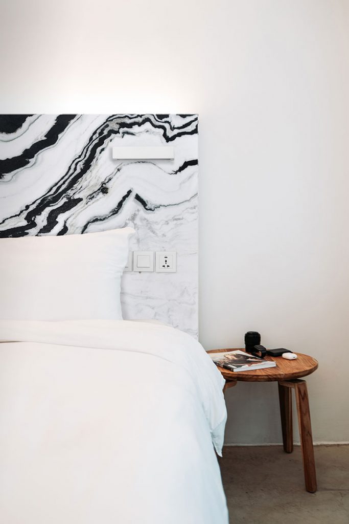headboard