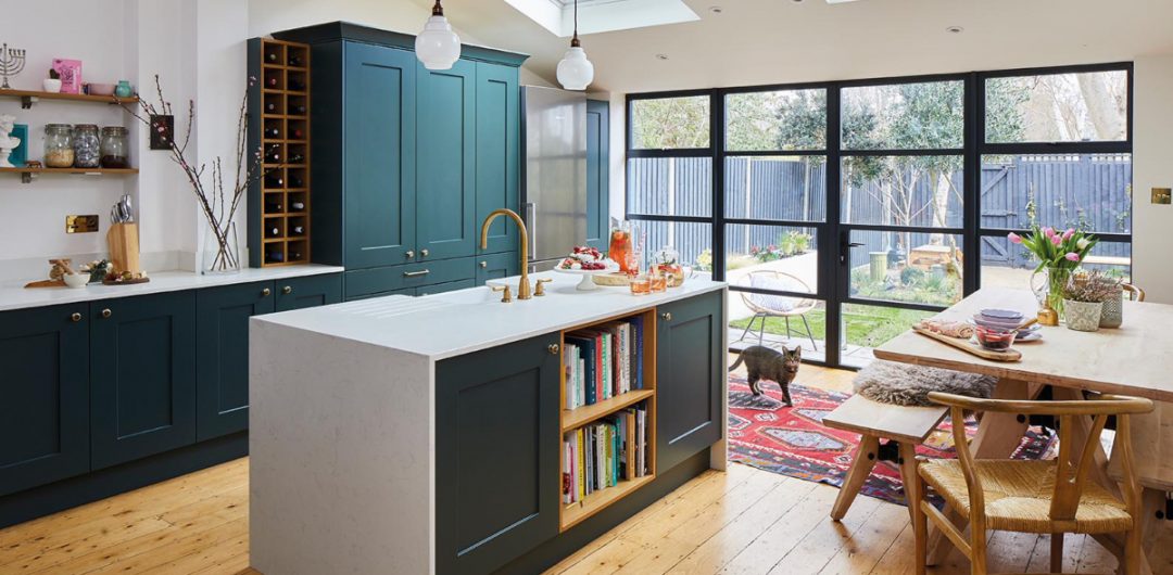 Steel-framed glazing