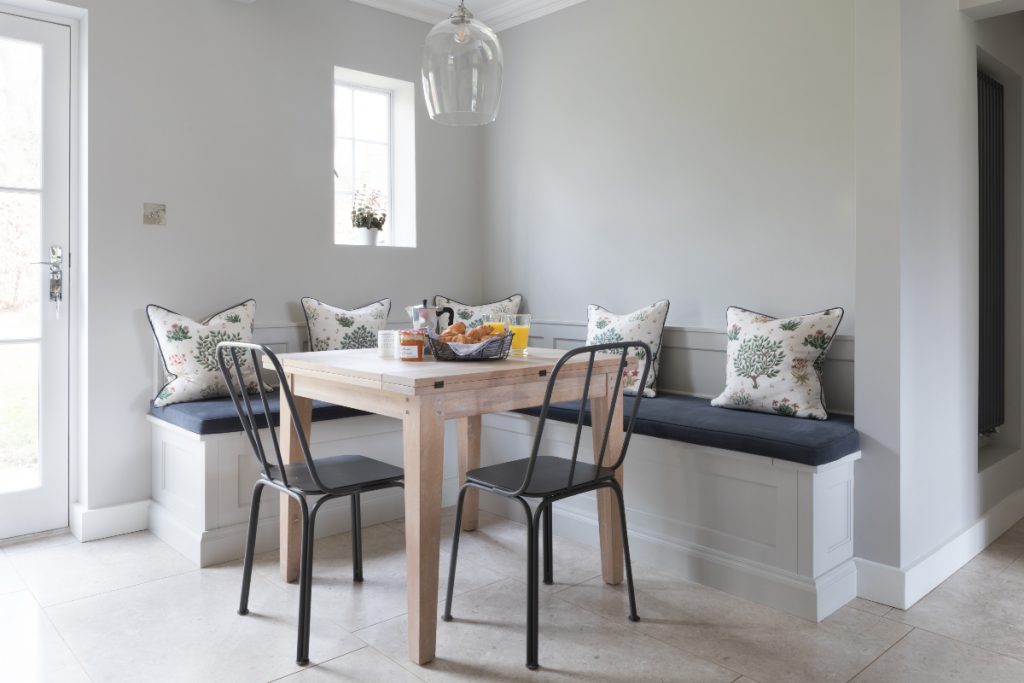 Corner banquette