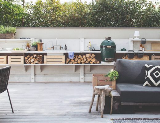 Outdoor kitchen