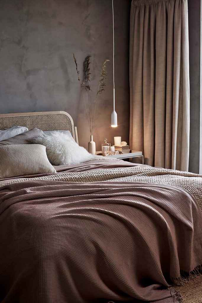 relaxing bedroom