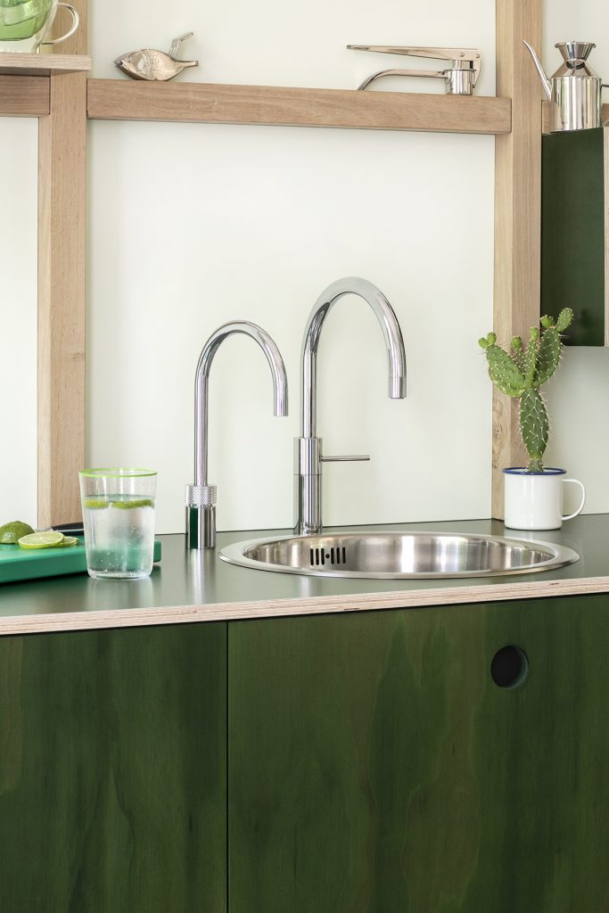 boiling-water tap