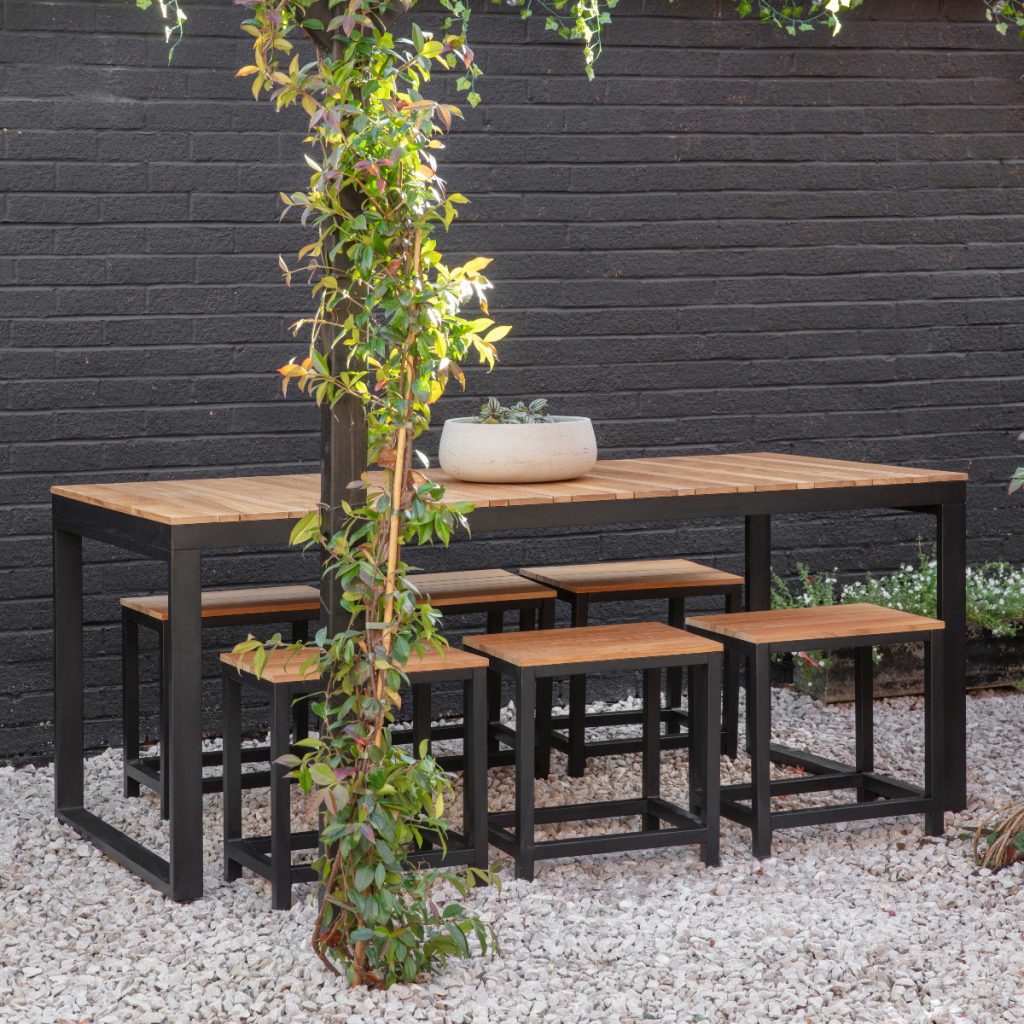 Lime Lace Garden Trading bench table
