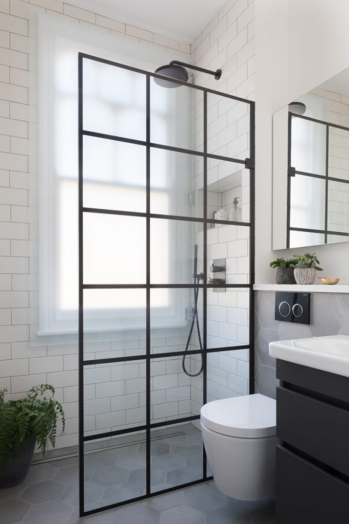 shower screen