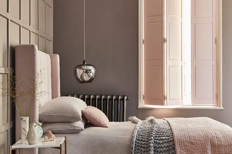 dusky pink bedroom